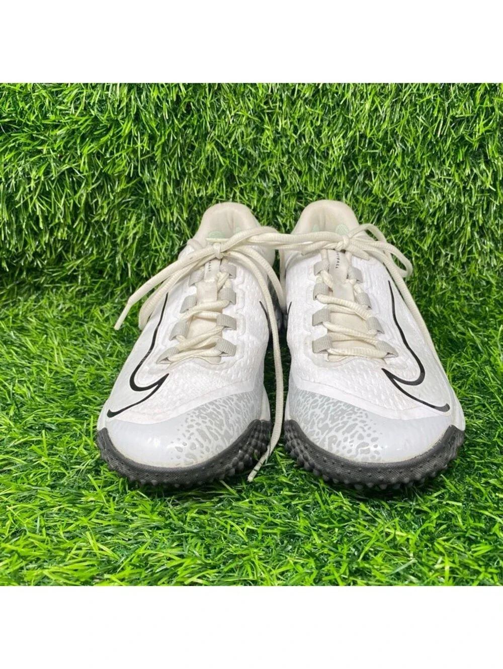 Nike Alpha Huarache Elite 4 FD2746-102 Womens Size 8 Turf Softball White 2295